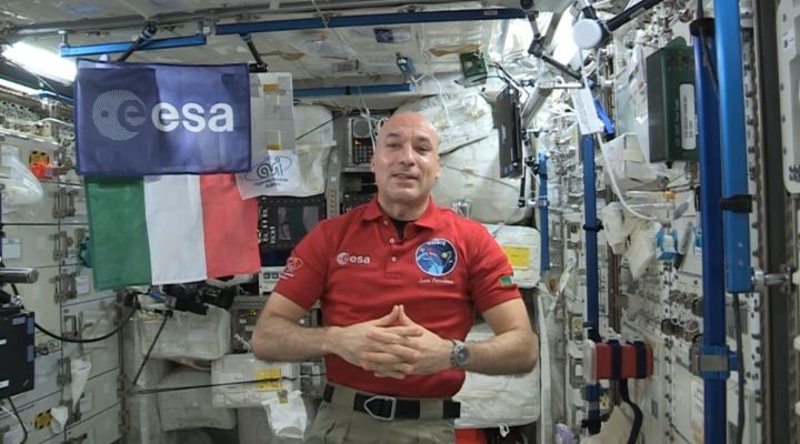 Dai un nome alla missione di Samantha