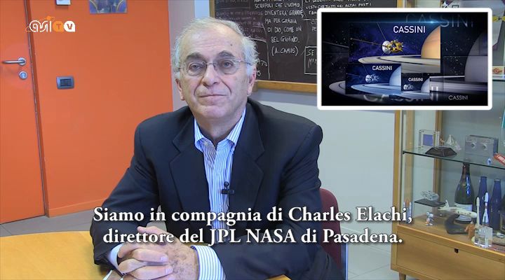 Un tuffo attraverso i geyser di Encelado - Intervista a Charles Elachi