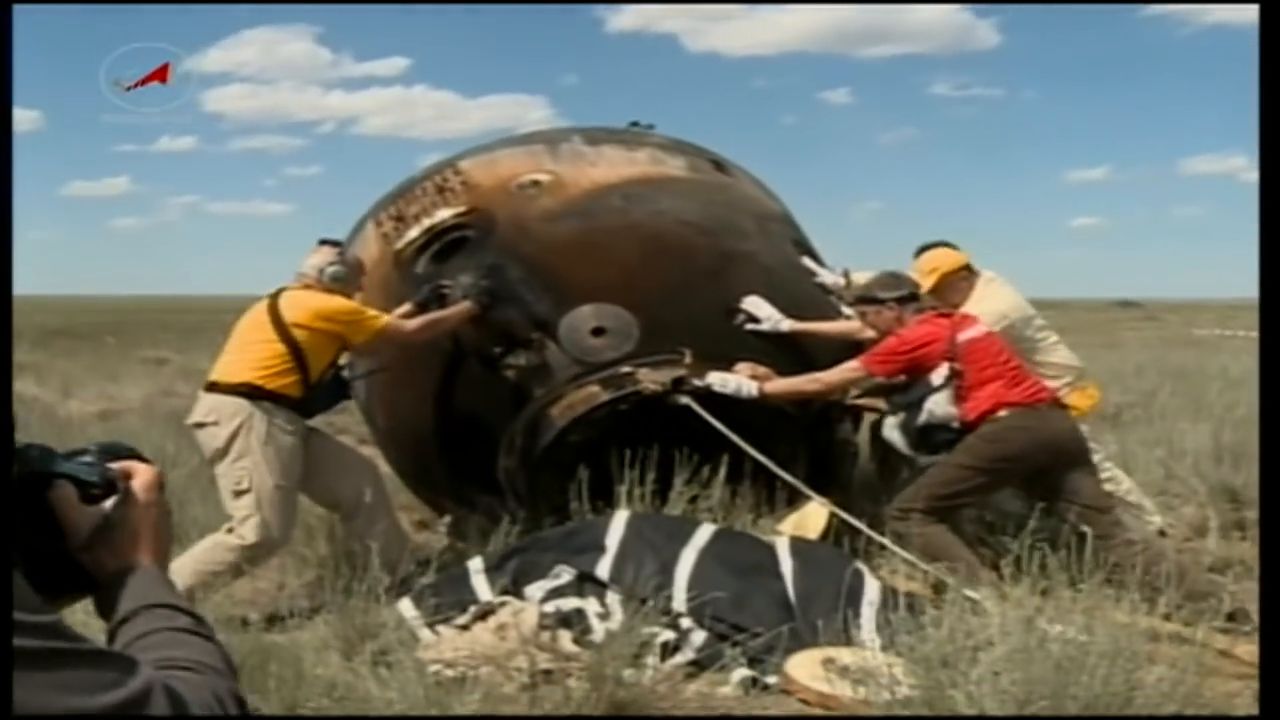 Soyuz TMA-19M landing