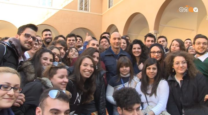 Parmitano e Gravity conquistano La Sapienza
