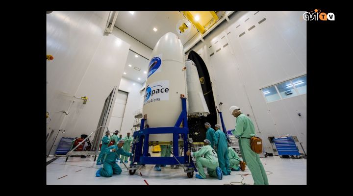 Pulsar - IXV nel 'cappello' del Vega. Il mini-shuttle europeo pronto a volare