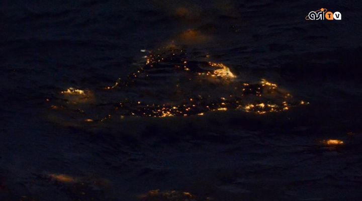 Cartoline dalla Cupola #9 by @AstroSamantha