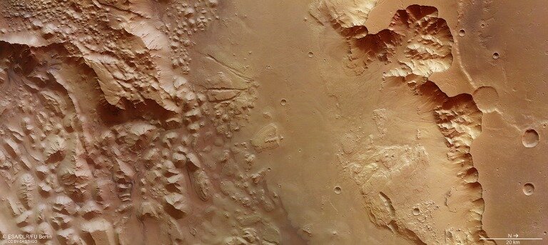 Caos marziano nell'occhio di Mars Express
