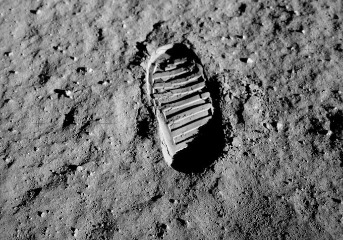 Corsa alla Luna ieri e oggi