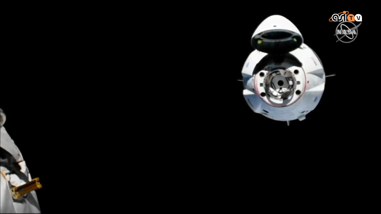 Crew Dragon approda sulla Iss