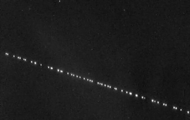 Satelliti in fila per SpaceX