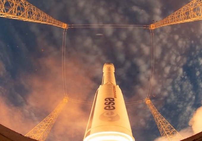 Vega avanti tutta