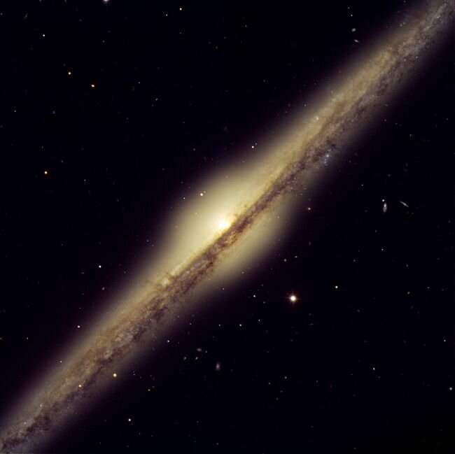 Galassia con aureola