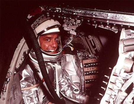 Buon Compleanno Alan Shepard
