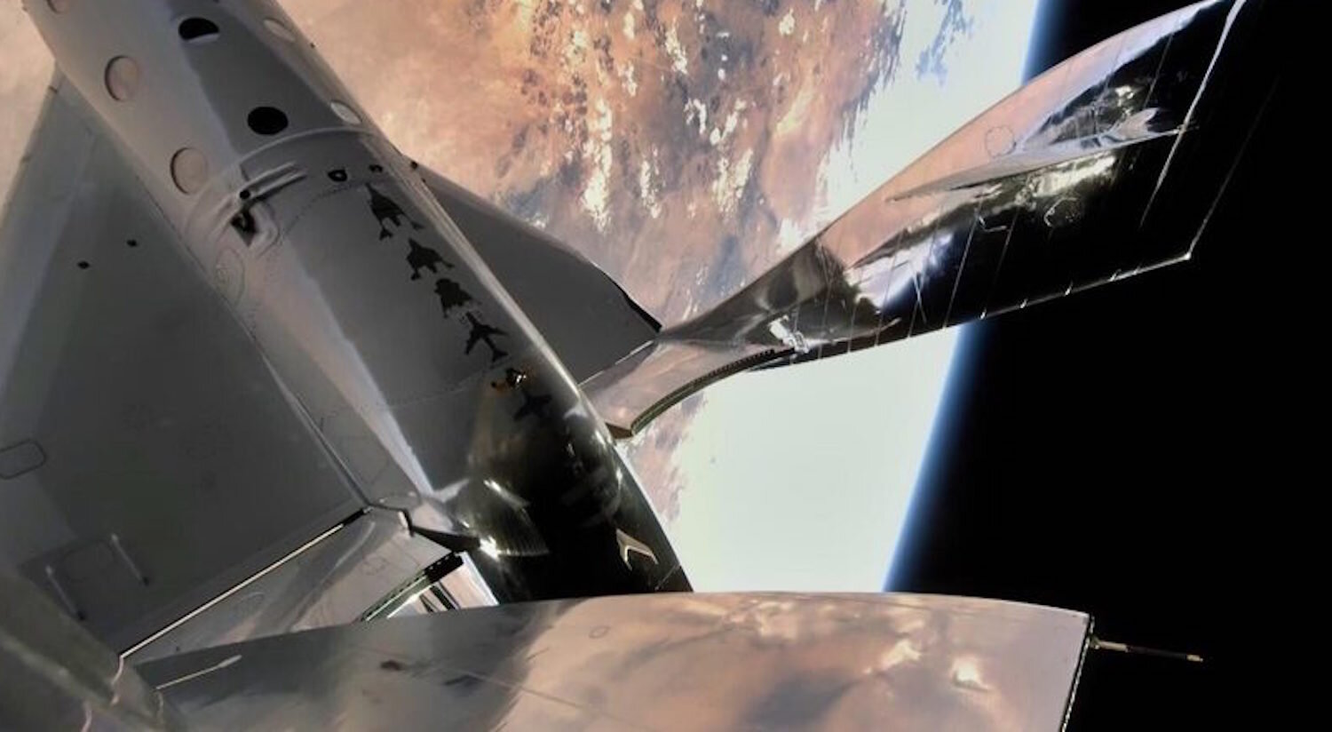 SpaceShipTwo, volo suborbitale di successo per Virgin Galactic