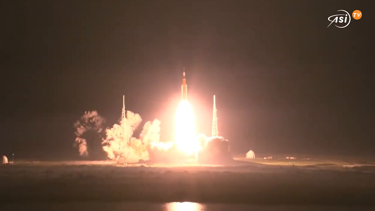 Artemis 1 in viaggio verso la Luna