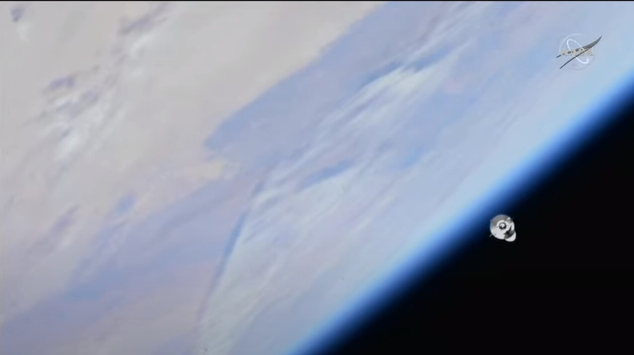 Nuovo carico per la ISS: pannelli solari ma anche il gelato