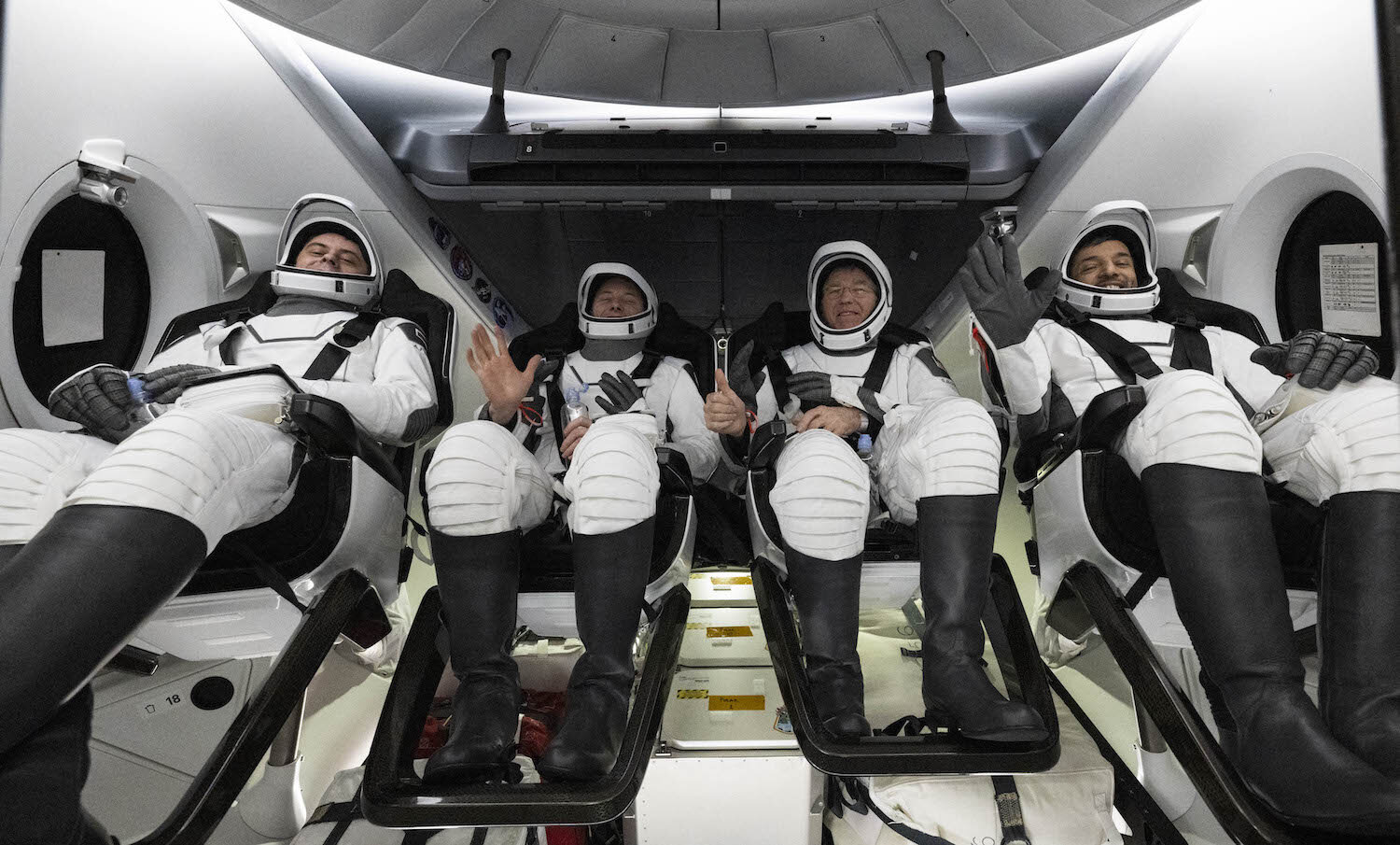 Il rientro della Crew-6