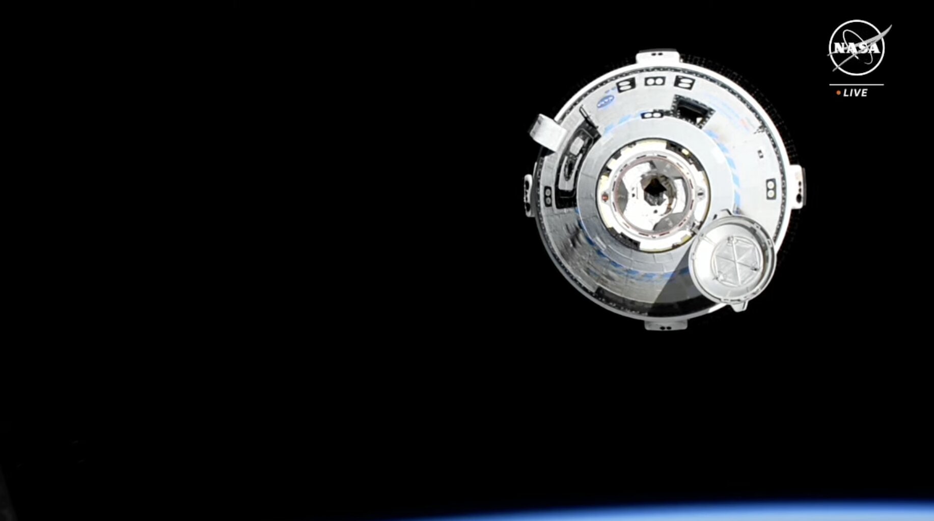 Gli astronauti della prima missione con equipaggio di Starliner sono sulla Iss