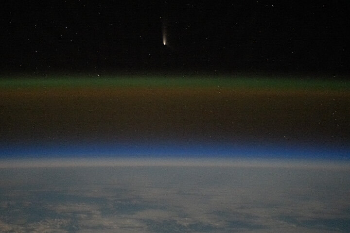 Occhi puntati sulla cometa del secolo