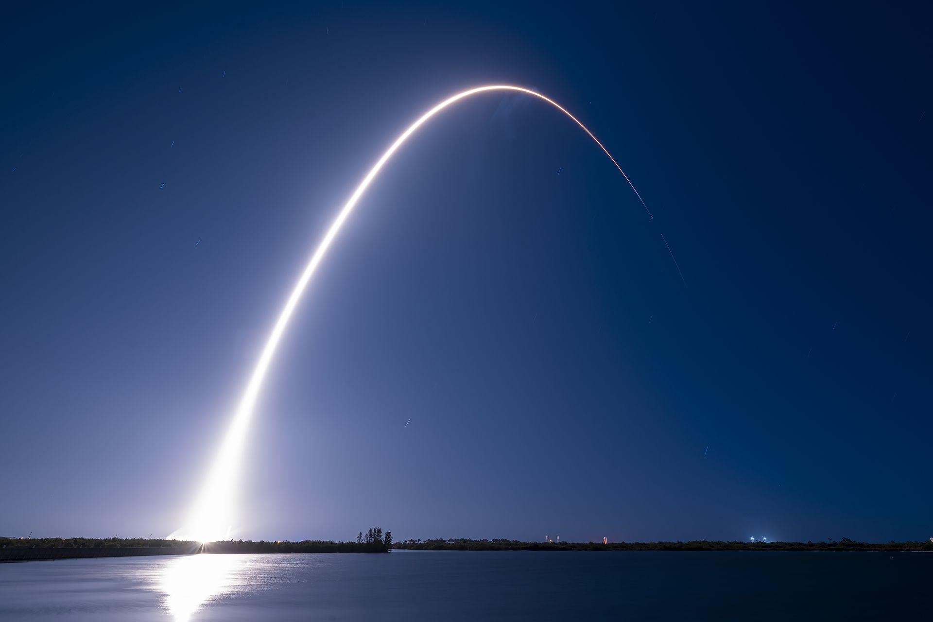 Lugre è in viaggio verso la Luna