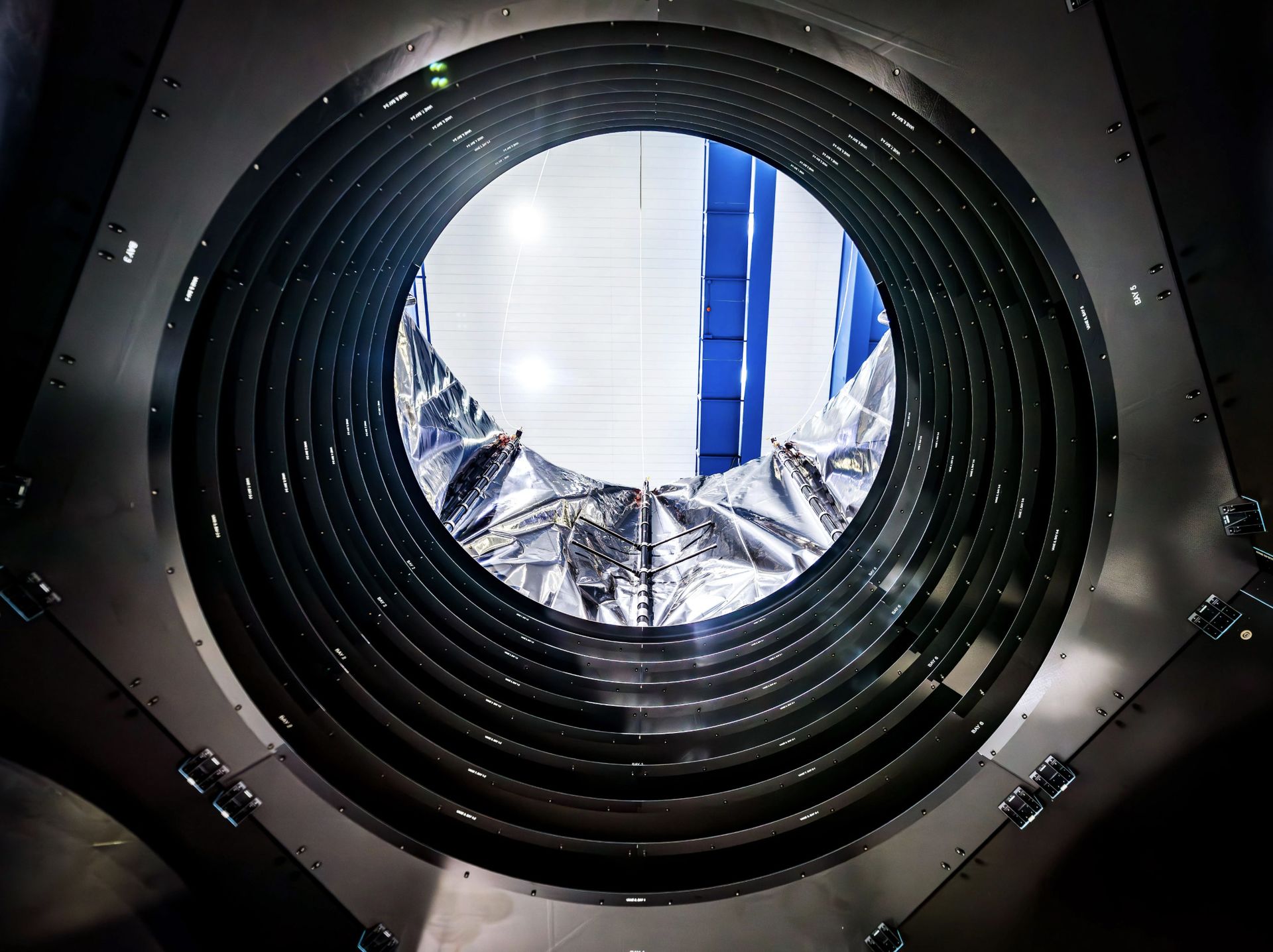 Roman Telescope, installato il parasole
