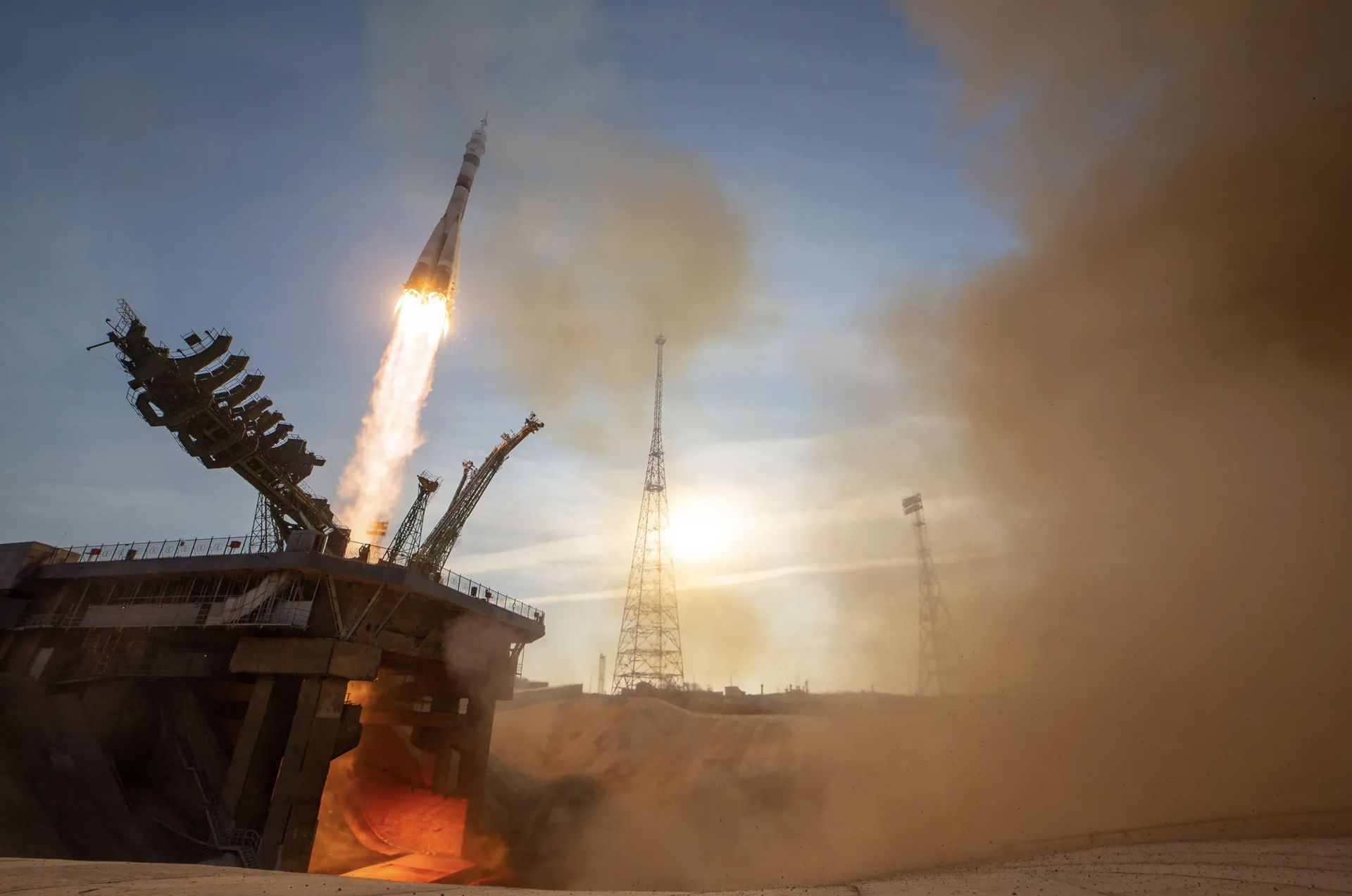 Danneggiata la piattaforma di lancio dei razzi Soyuz