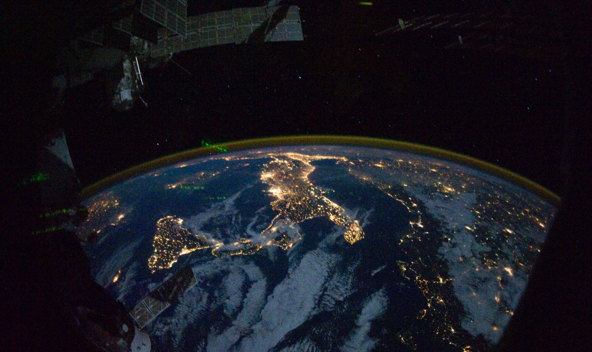 Ah sì? Online il primo spot TV dell'Agenzia Spaziale Italiana