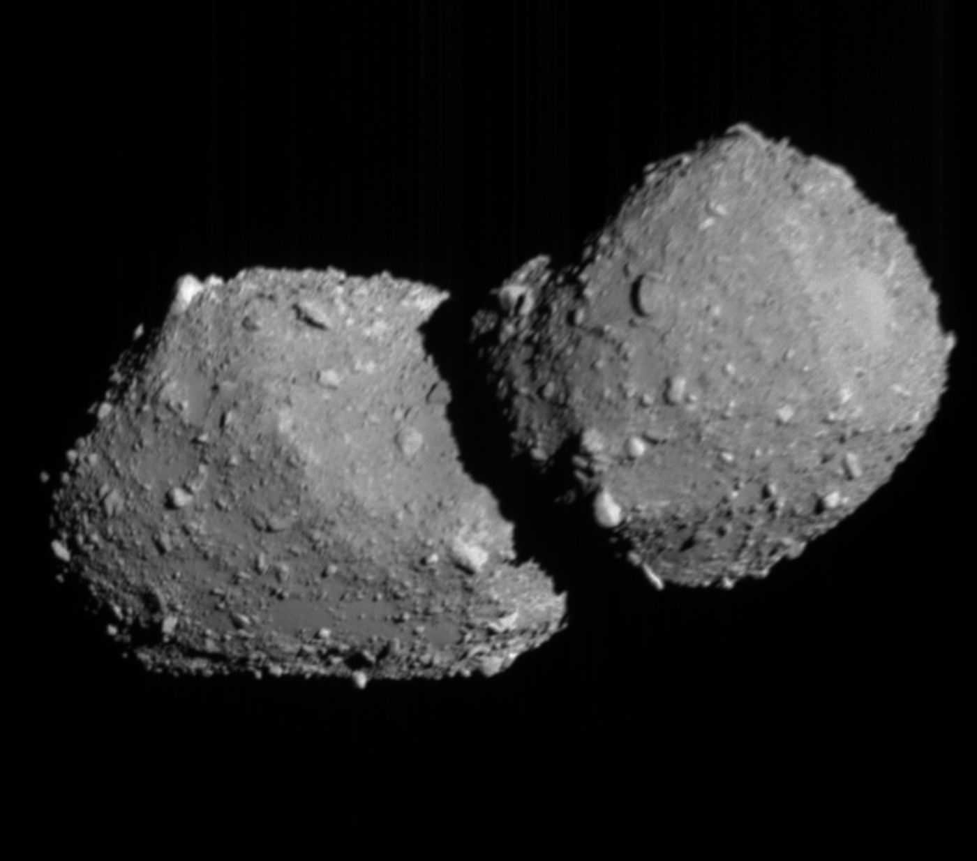 Hayabusa2 continua il viaggio tra gli asteroidi