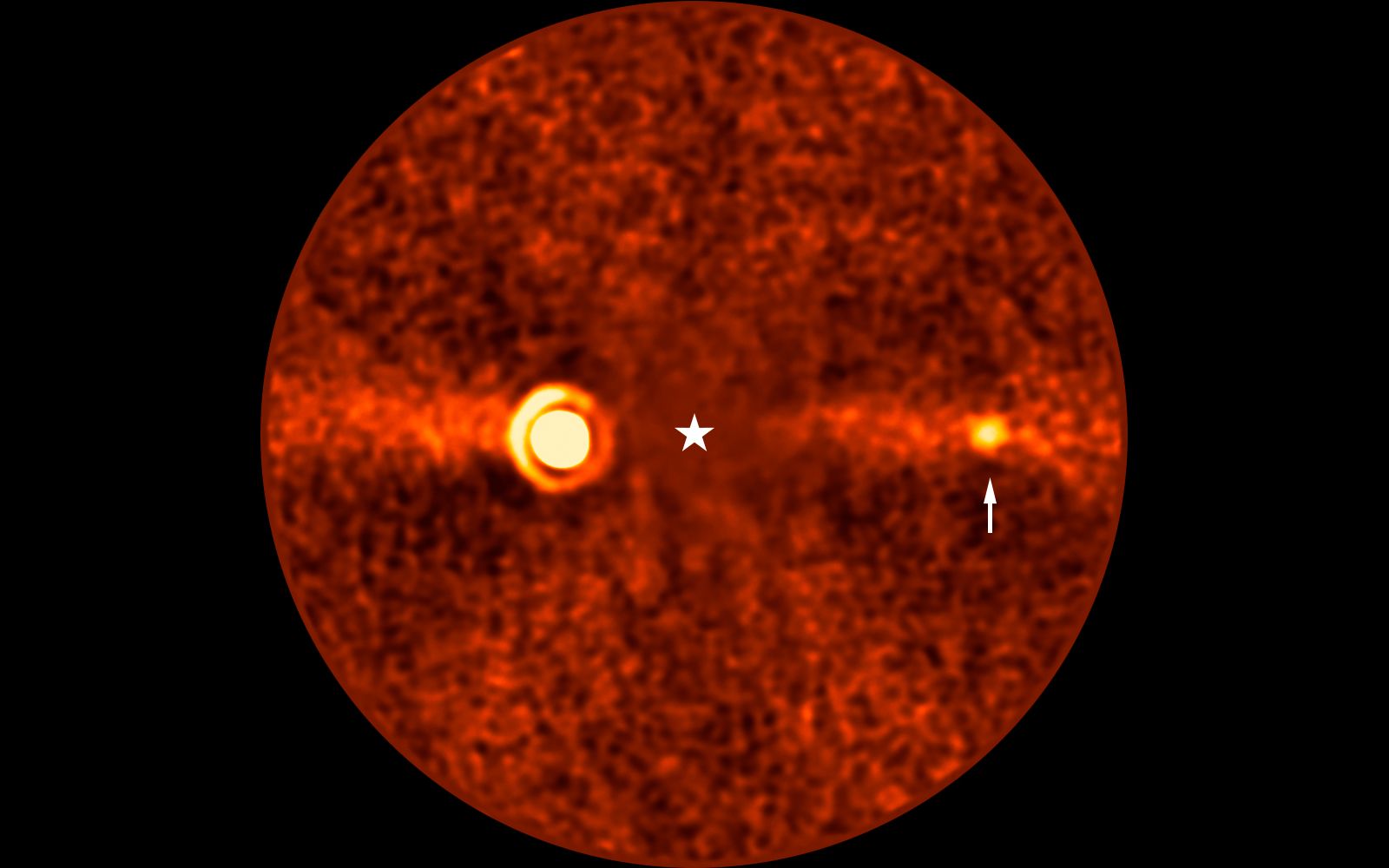 Beta Pictoris d, il pianeta ritrovato negli archivi
