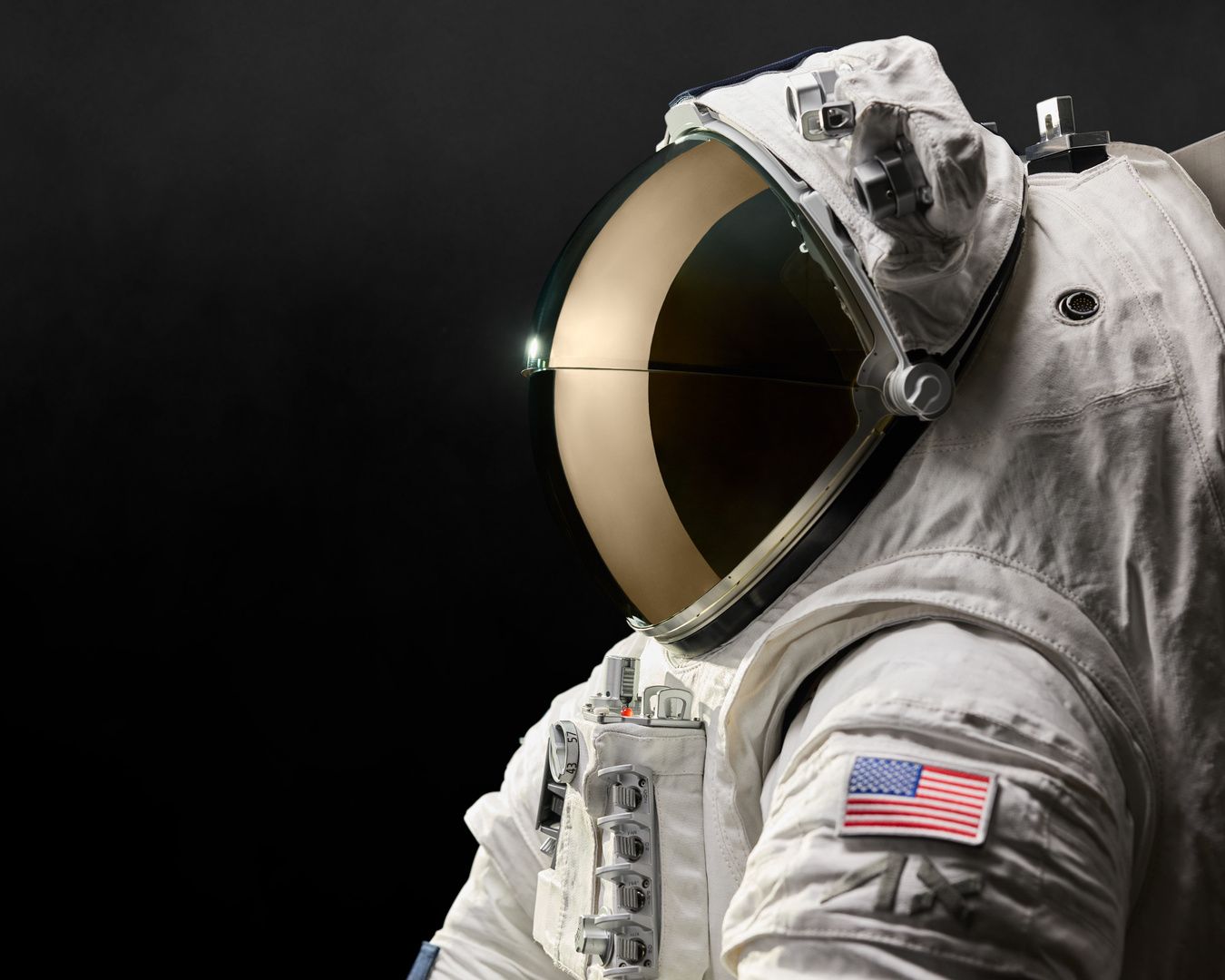 Artemis: la Nasa valuta tute lunari semplificate